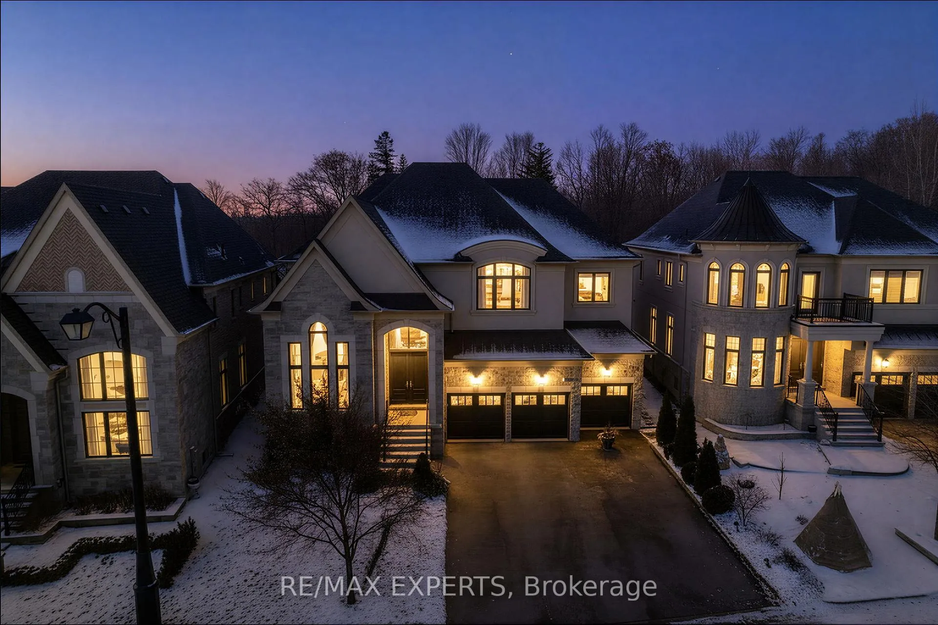 Front of 136 Lady Jessica Drive