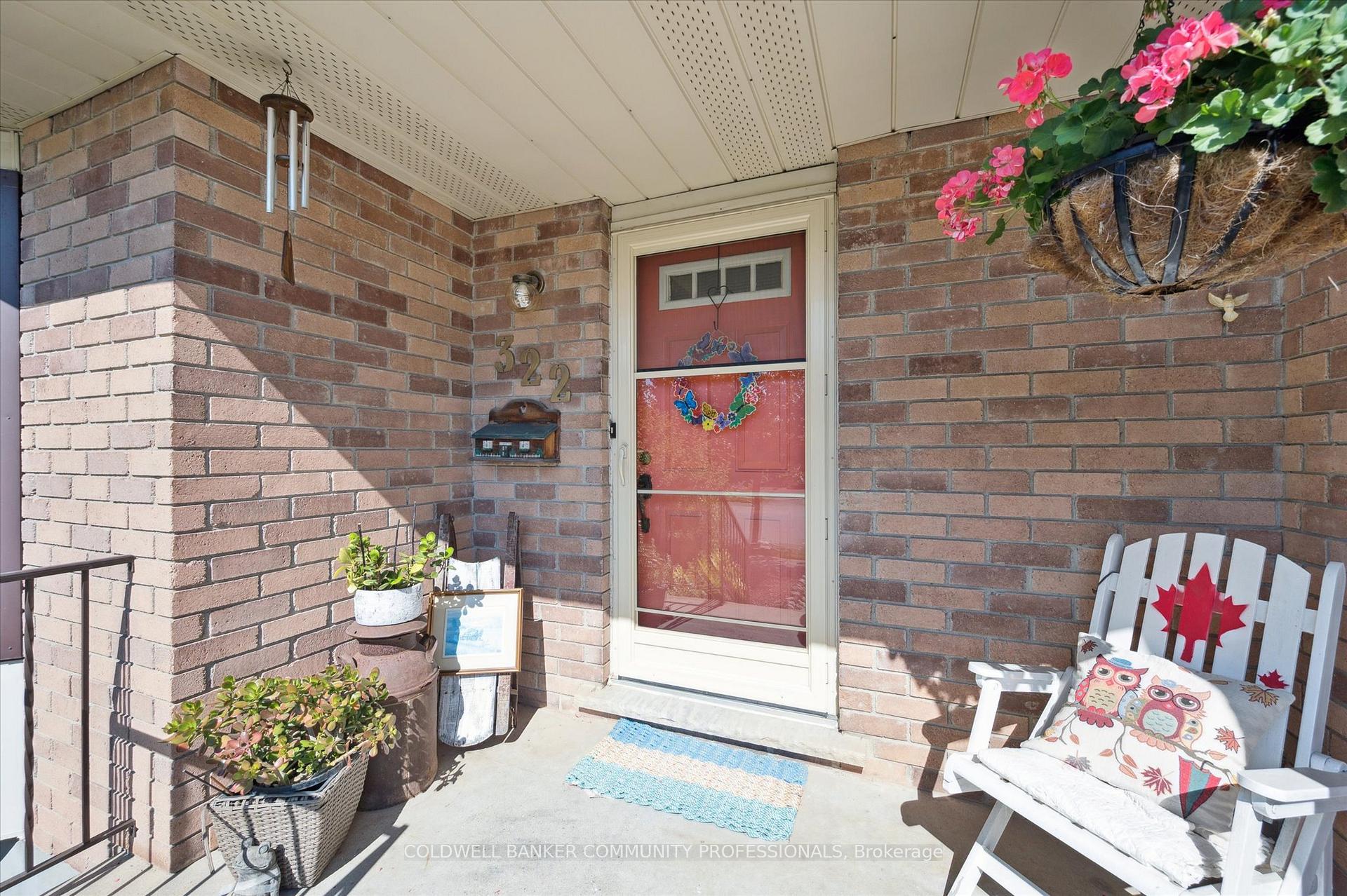 Photo 5 of 322 Conservation Drive, Waterloo — HOMEH