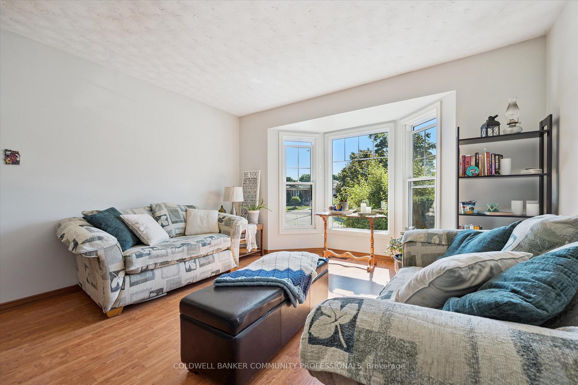 Photo 10 of 322 Conservation Drive, Waterloo — HOMEH