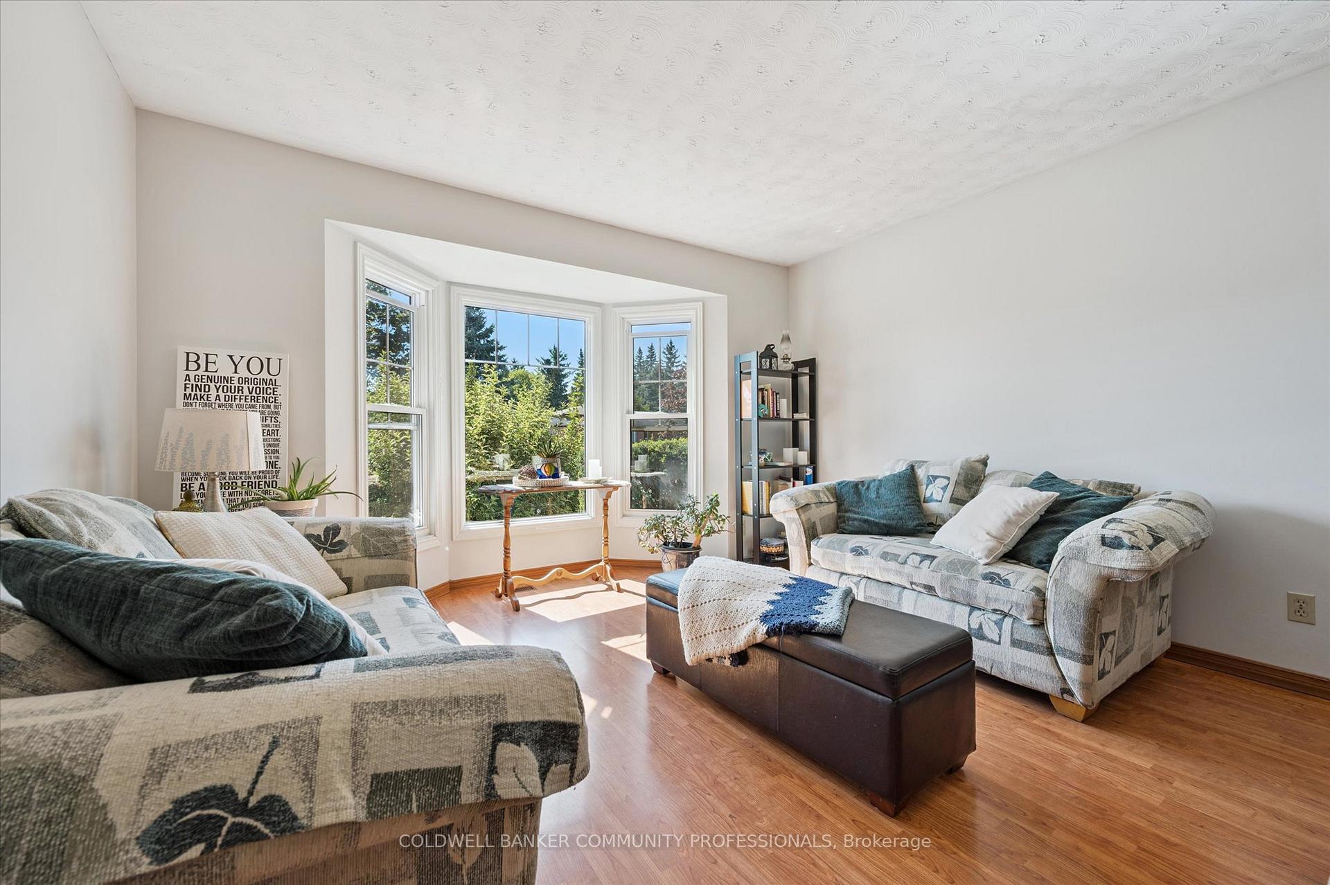 Photo 11 of 322 Conservation Drive, Waterloo — HOMEH