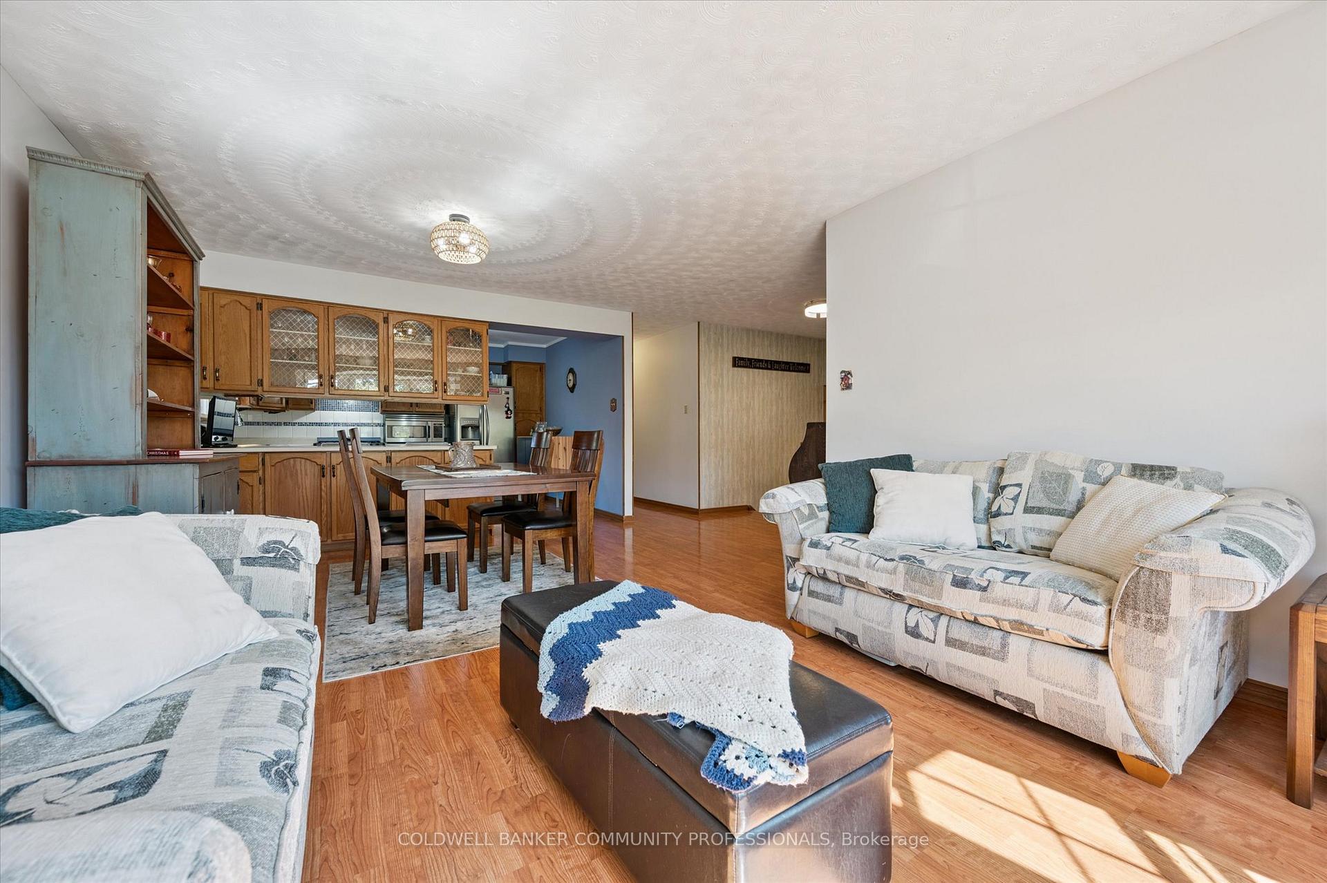 Photo 13 of 322 Conservation Drive, Waterloo — HOMEH
