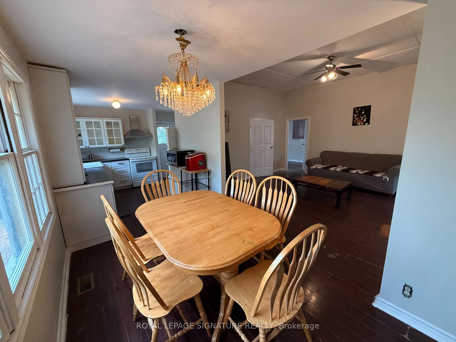 Photo 16 of 75 Old Mosley Street, Wasaga Beach — HOMEH