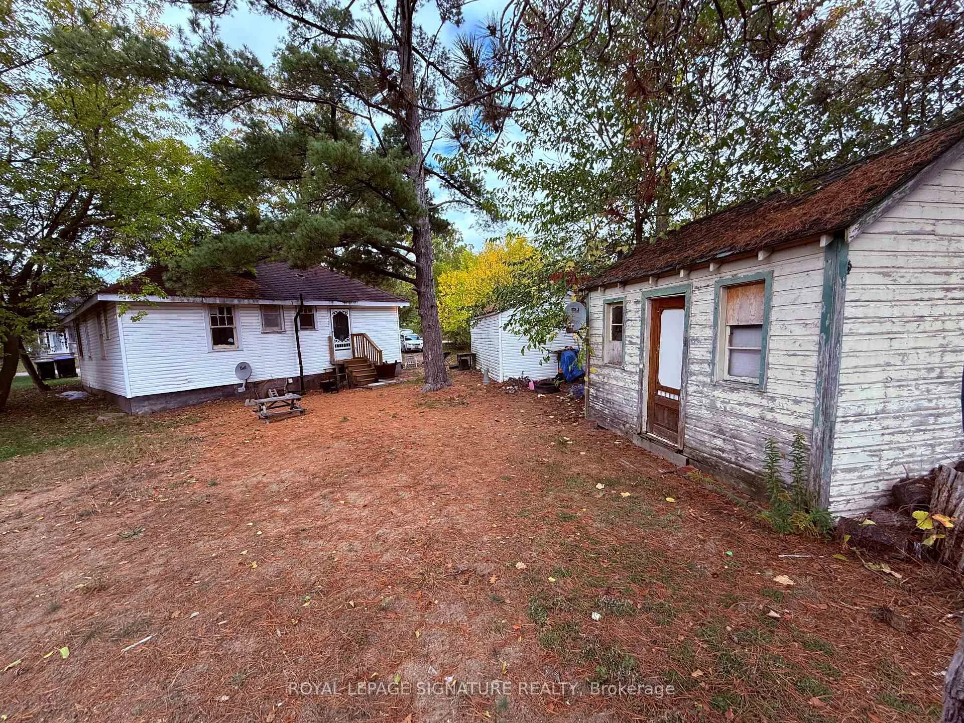 Photo 24 of 75 Old Mosley Street, Wasaga Beach — HOMEH