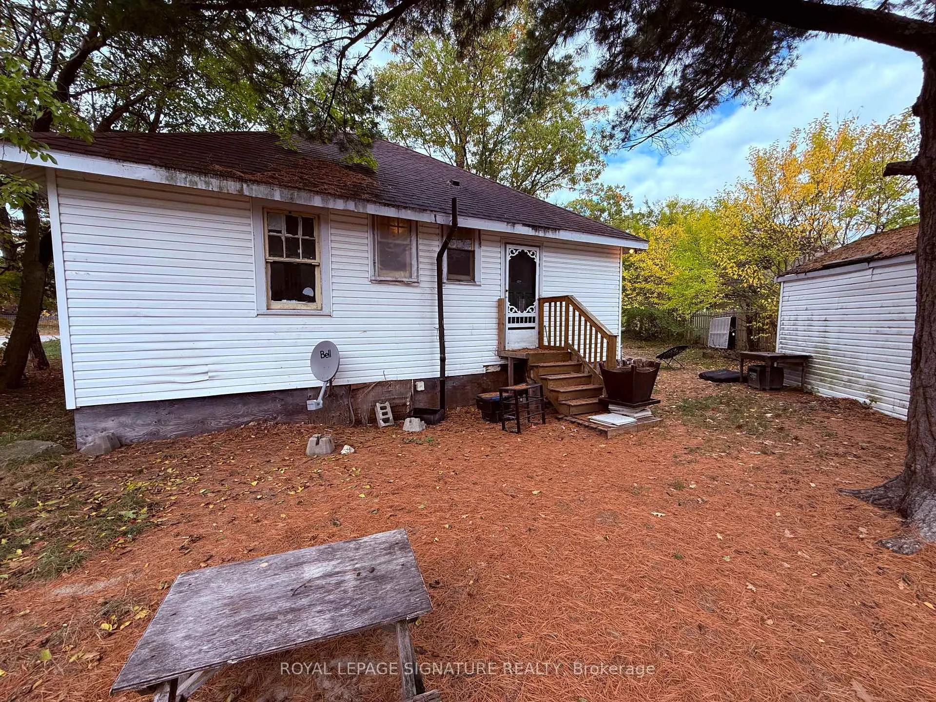 Photo 27 of 75 Old Mosley Street, Wasaga Beach — HOMEH