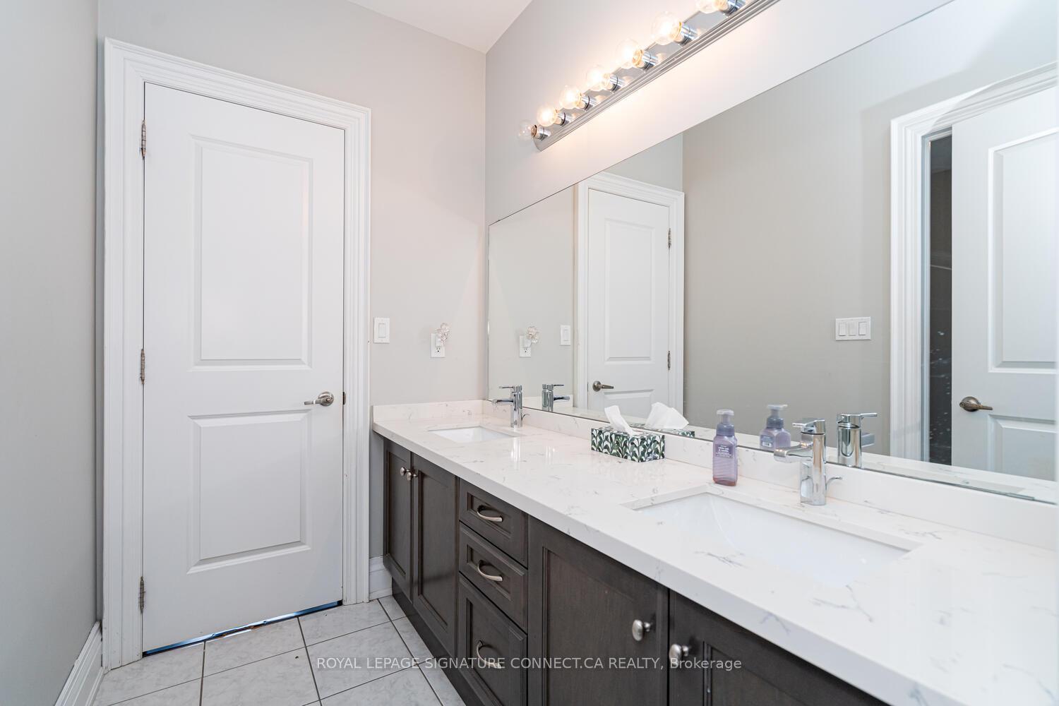 Photo 16 of 376 Torrey Pines Road, Vaughan, Kleinburg — HOMEH