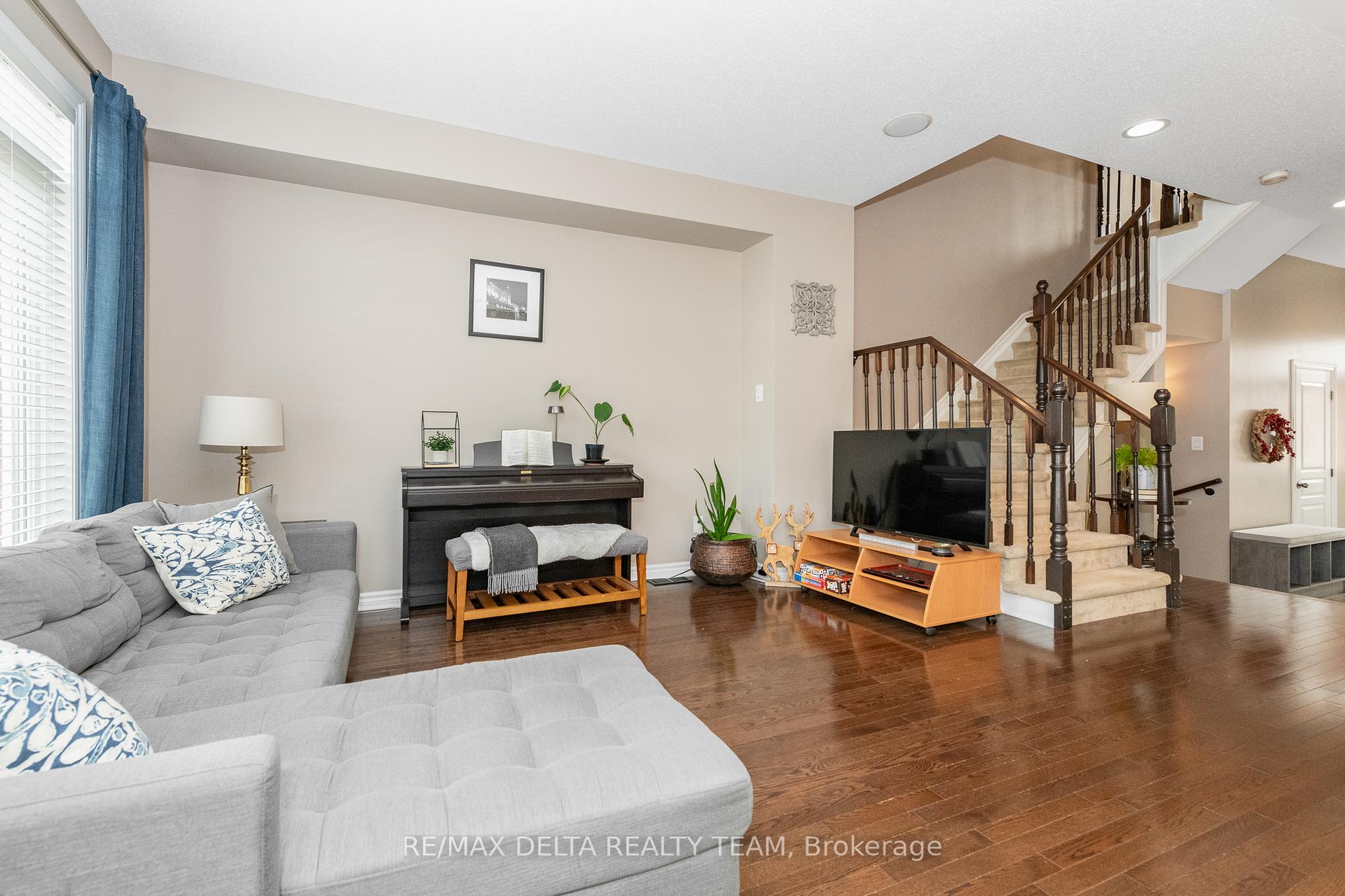 Photo 25 of 750 Bowercrest Crescent, Ottawa, Riverside South/Gloucester Glen — HOMEH
