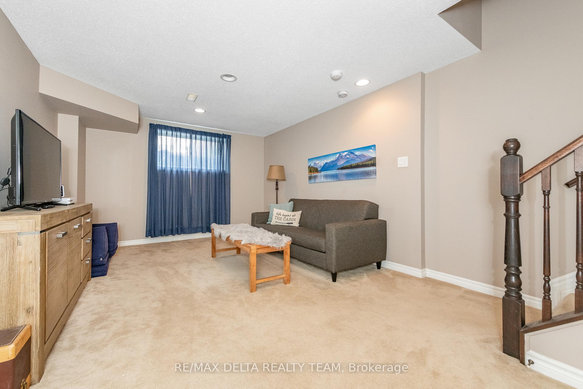 Photo 19 of 750 Bowercrest Crescent, Ottawa, Riverside South/Gloucester Glen — HOMEH