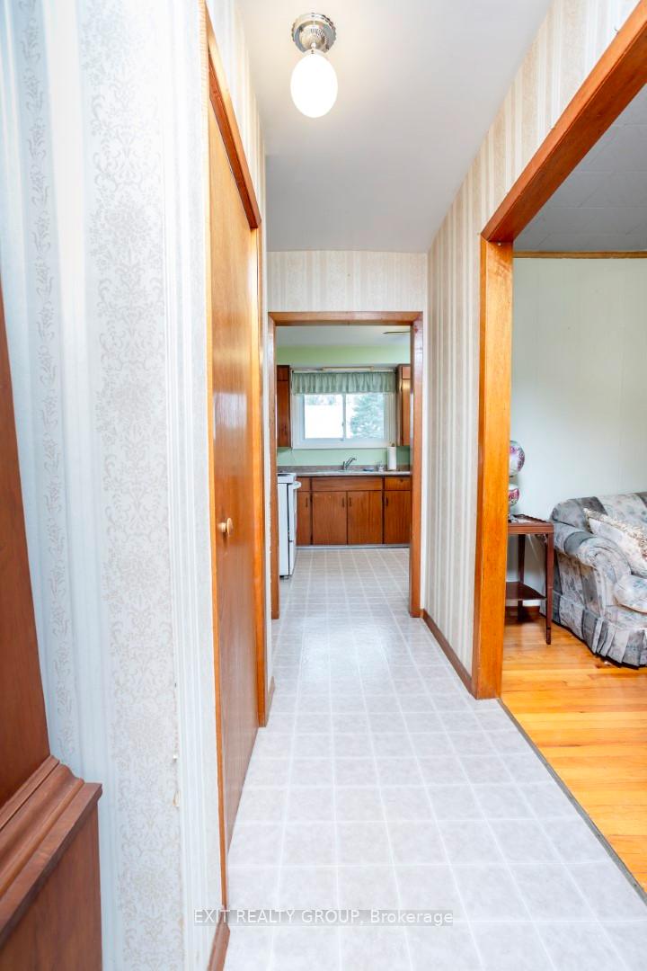 Photo 8 of 33 Franklin Street, Tweed, Hungerford (Twp) — HOMEH