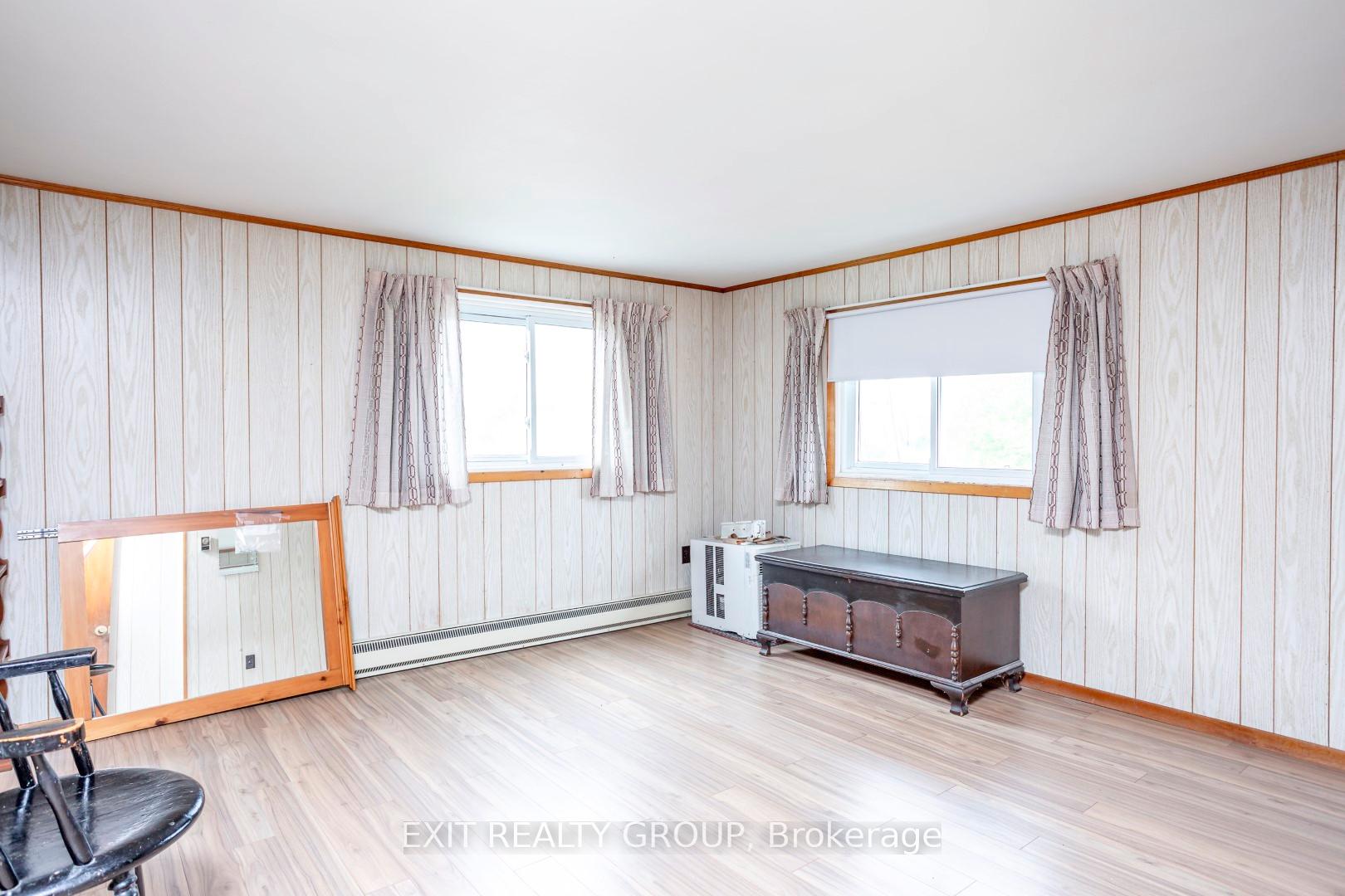 Photo 18 of 33 Franklin Street, Tweed, Hungerford (Twp) — HOMEH