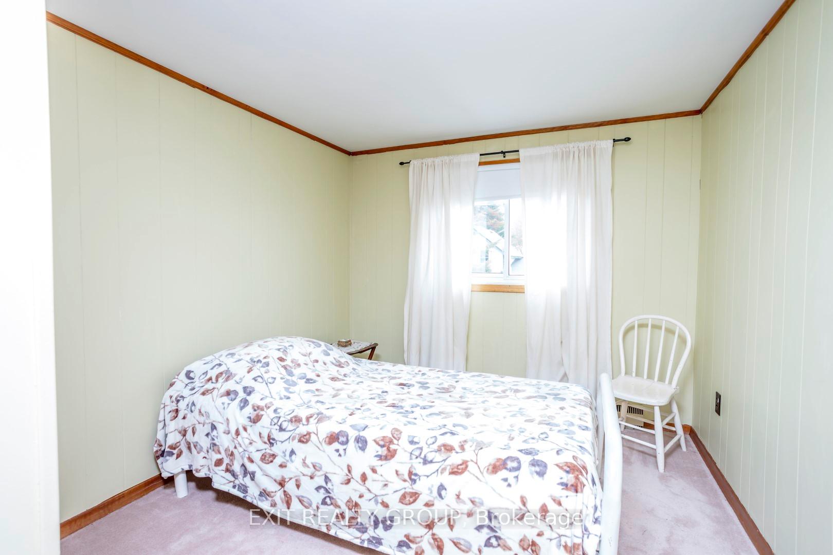 Photo 21 of 33 Franklin Street, Tweed, Hungerford (Twp) — HOMEH