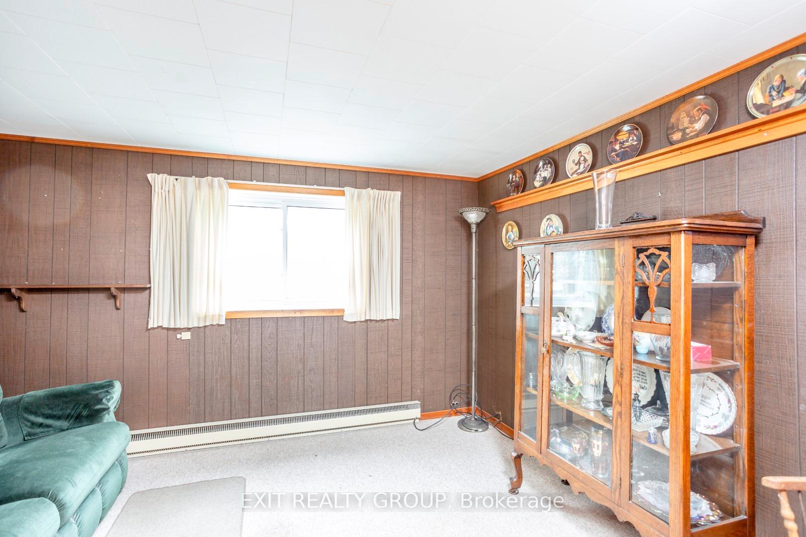 Photo 32 of 33 Franklin Street, Tweed, Hungerford (Twp) — HOMEH