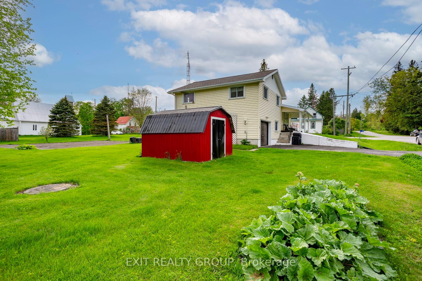 Photo 37 of 33 Franklin Street, Tweed, Hungerford (Twp) — HOMEH
