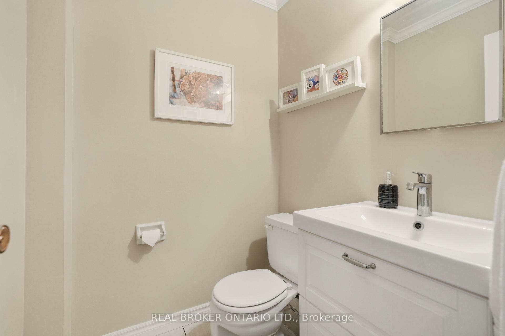 Photo 7 of 33 Porter Crescent, Barrie, Grove East — HOMEH