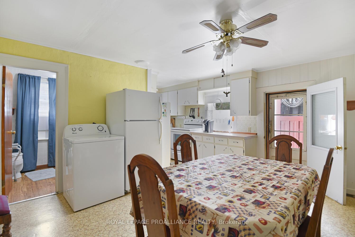 Photo 2 of 3641 Maple Avenue, Augusta, Augusta Twp — HOMEH