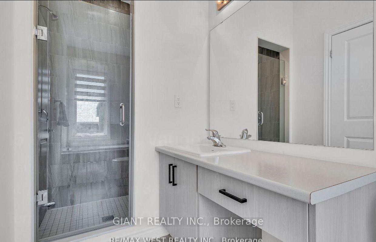 Photo 10 of 15 Quilico Road N, Vaughan, Elder Mills — HOMEH