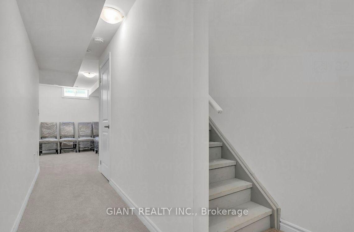 Photo 16 of 15 Quilico Road N, Vaughan, Elder Mills — HOMEH