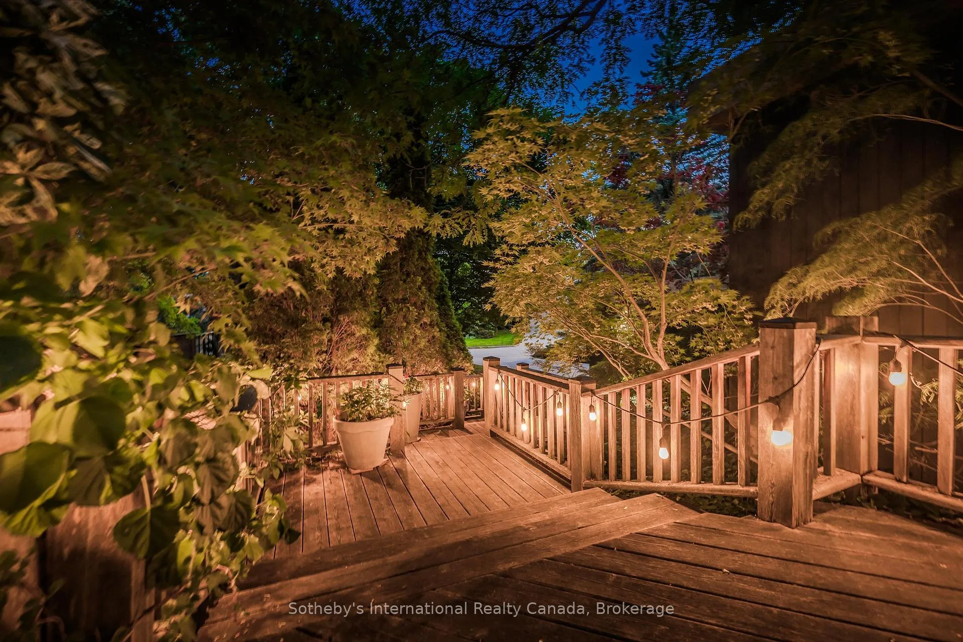 Photo 8 of 348 Browning Place, Waterloo, Beechwood — HOMEH