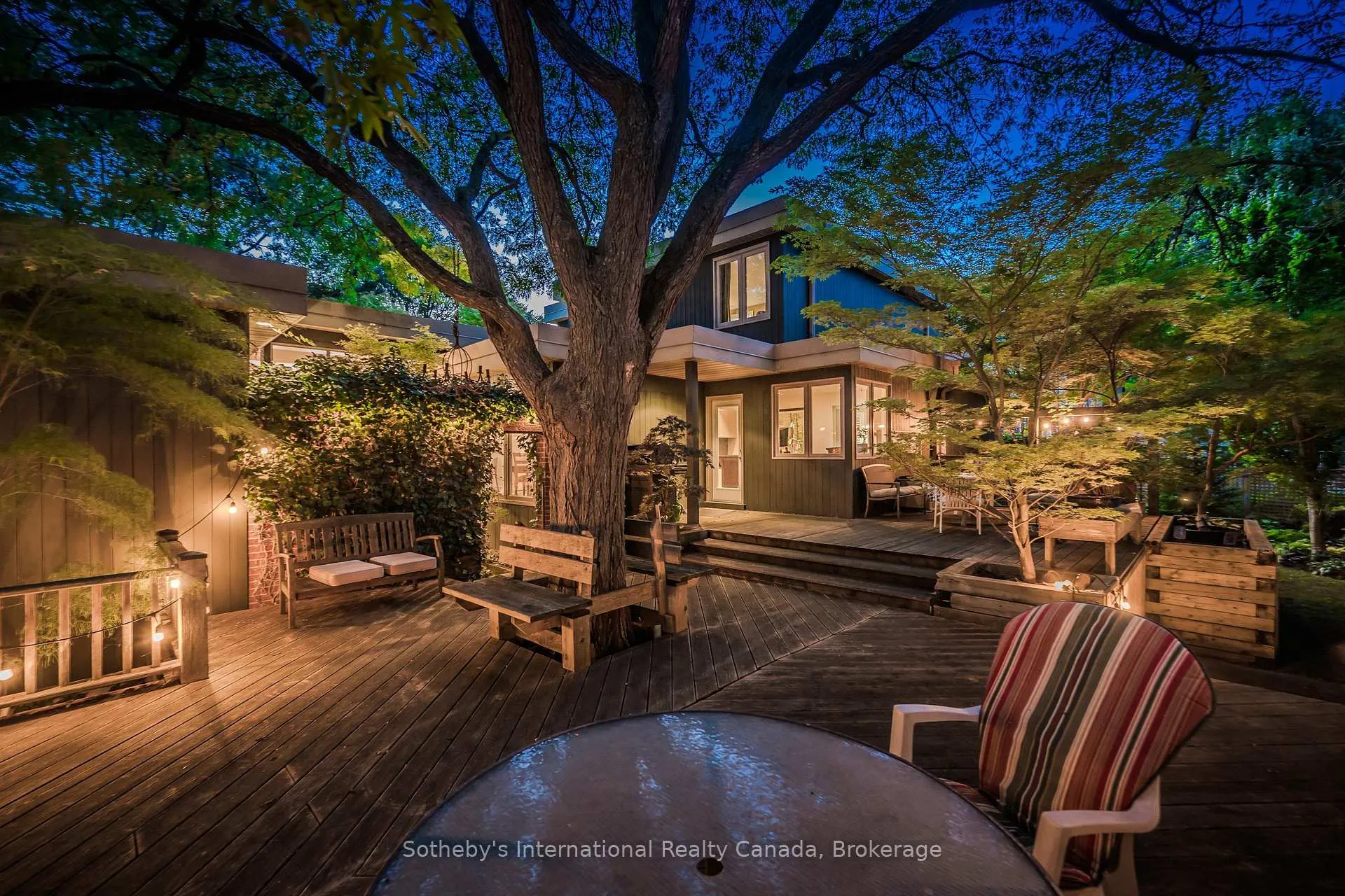 Photo 10 of 348 Browning Place, Waterloo, Beechwood — HOMEH