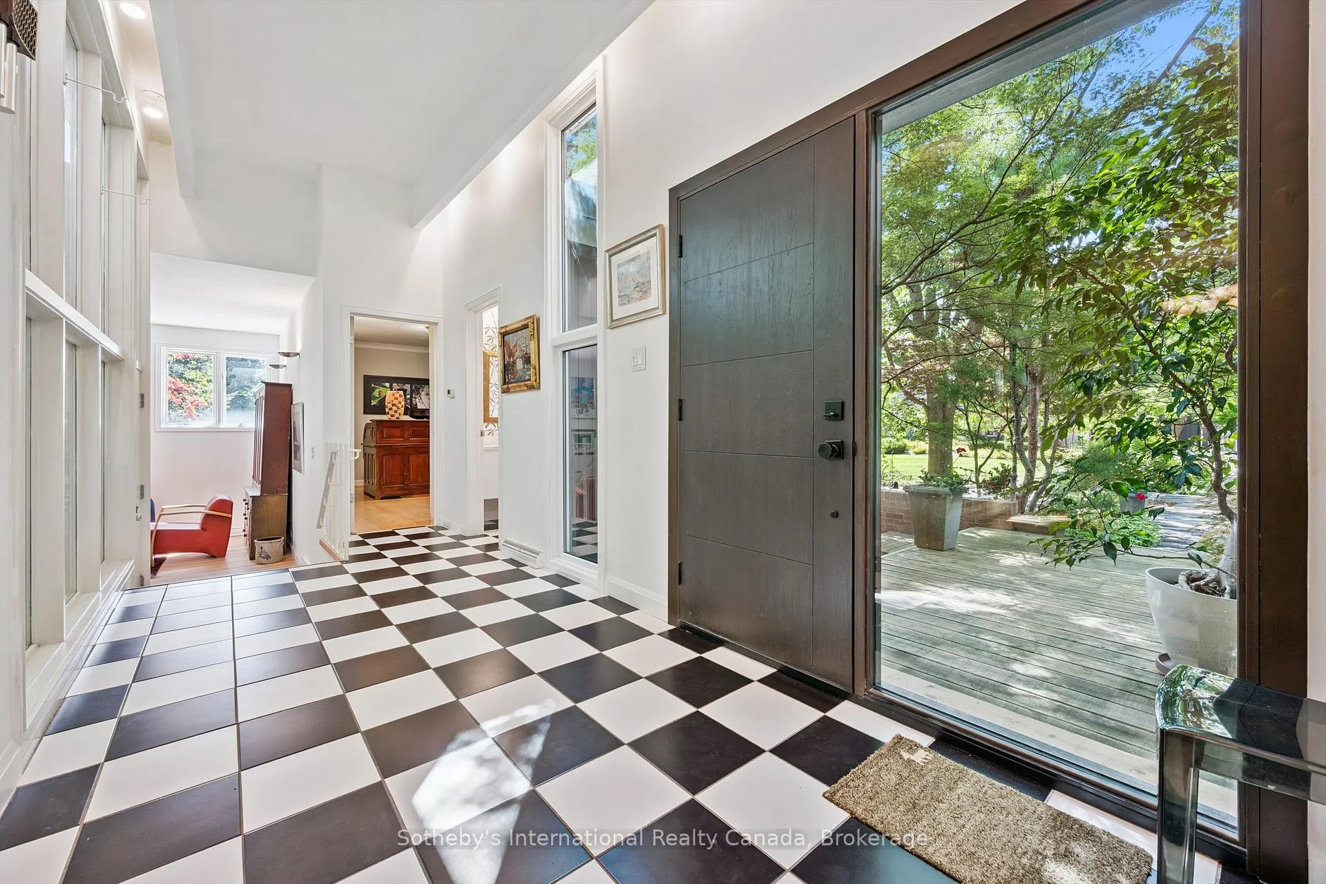 Photo 13 of 348 Browning Place, Waterloo, Beechwood — HOMEH