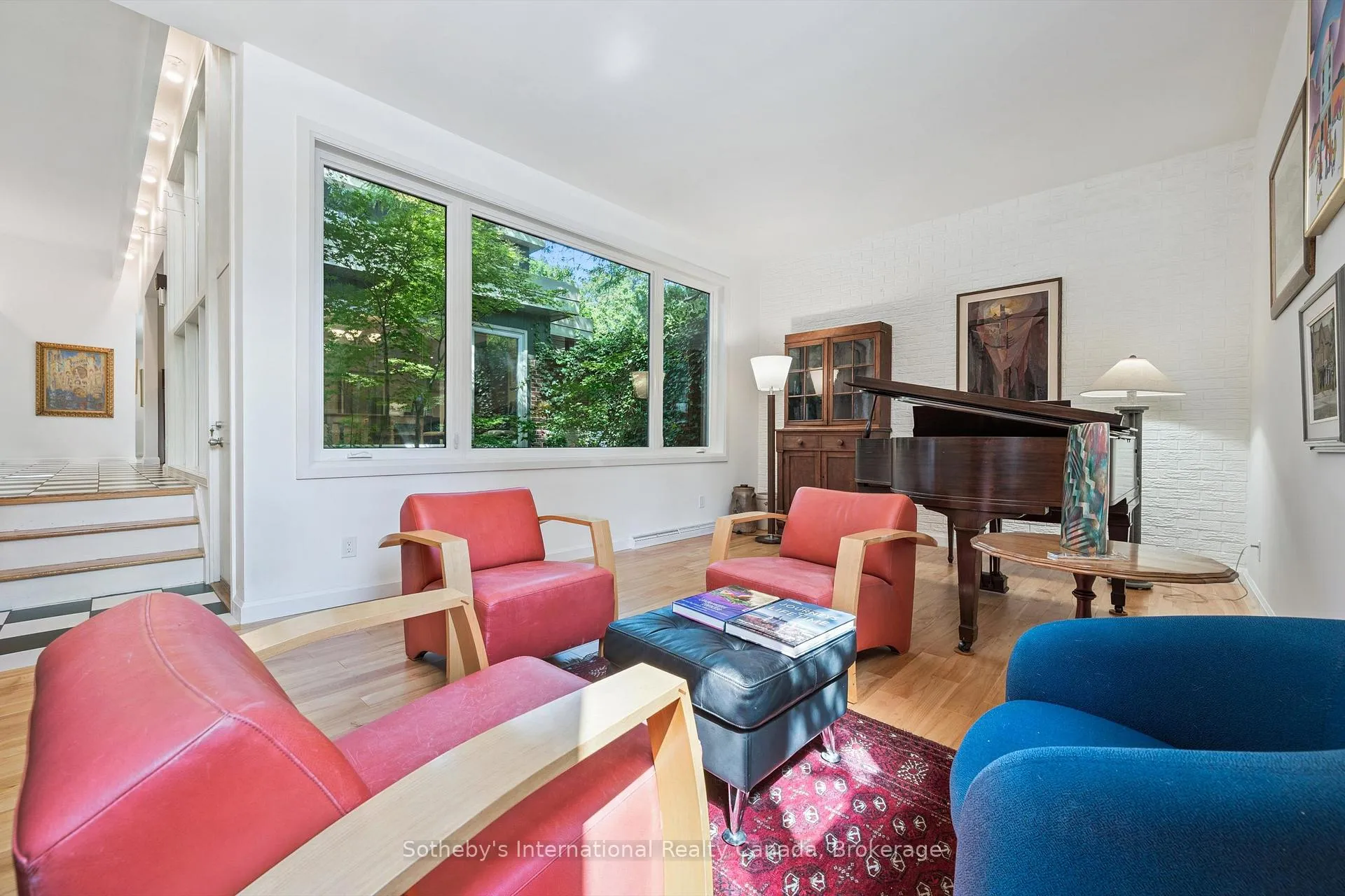Photo 17 of 348 Browning Place, Waterloo, Beechwood — HOMEH