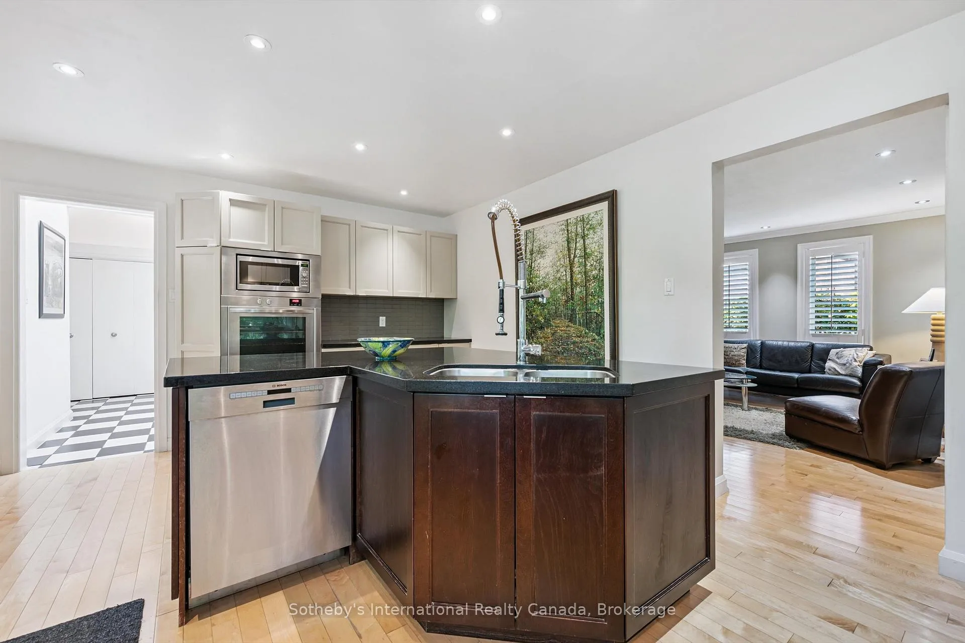 Photo 22 of 348 Browning Place, Waterloo, Beechwood — HOMEH