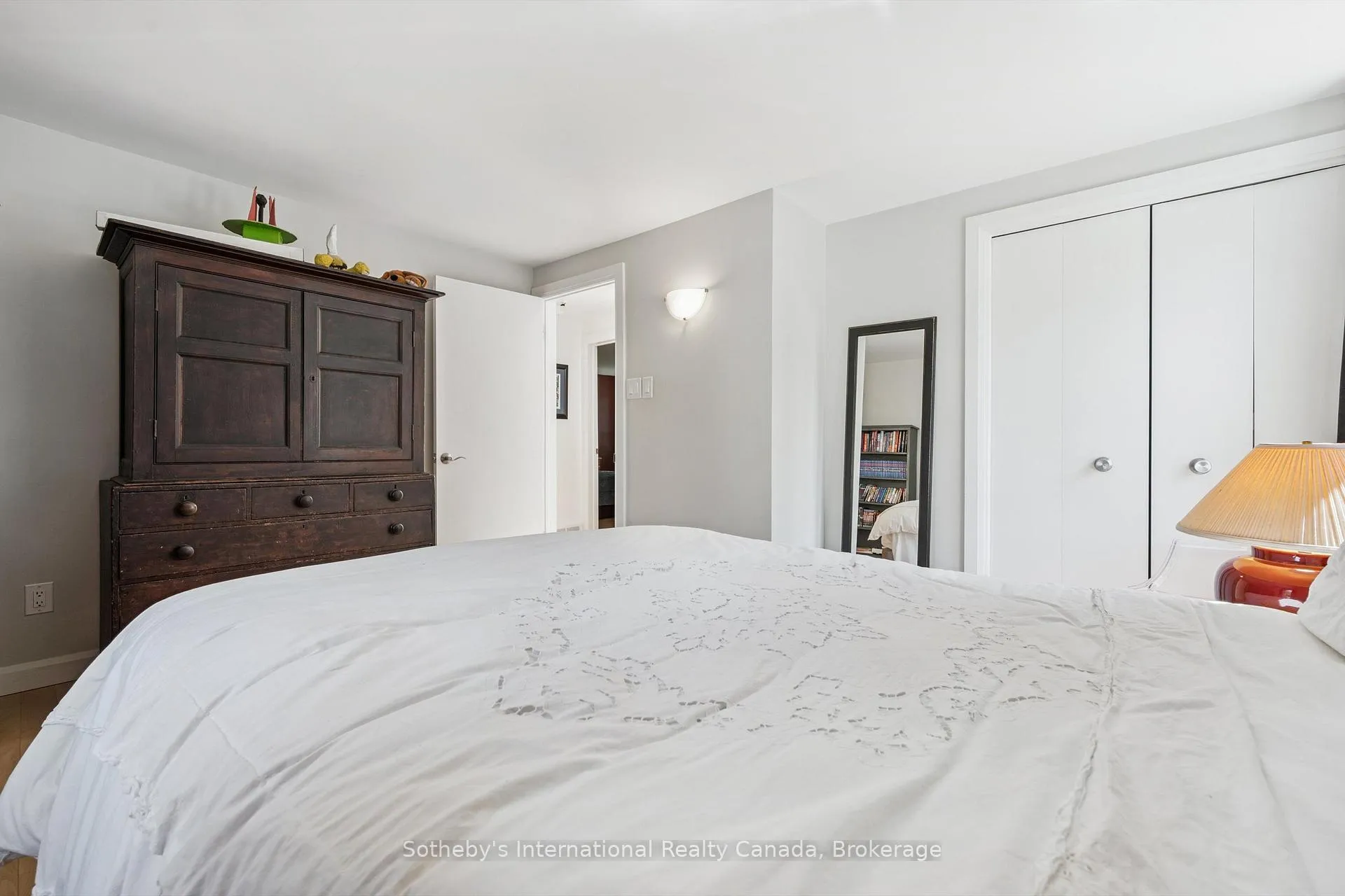 Photo 32 of 348 Browning Place, Waterloo, Beechwood — HOMEH