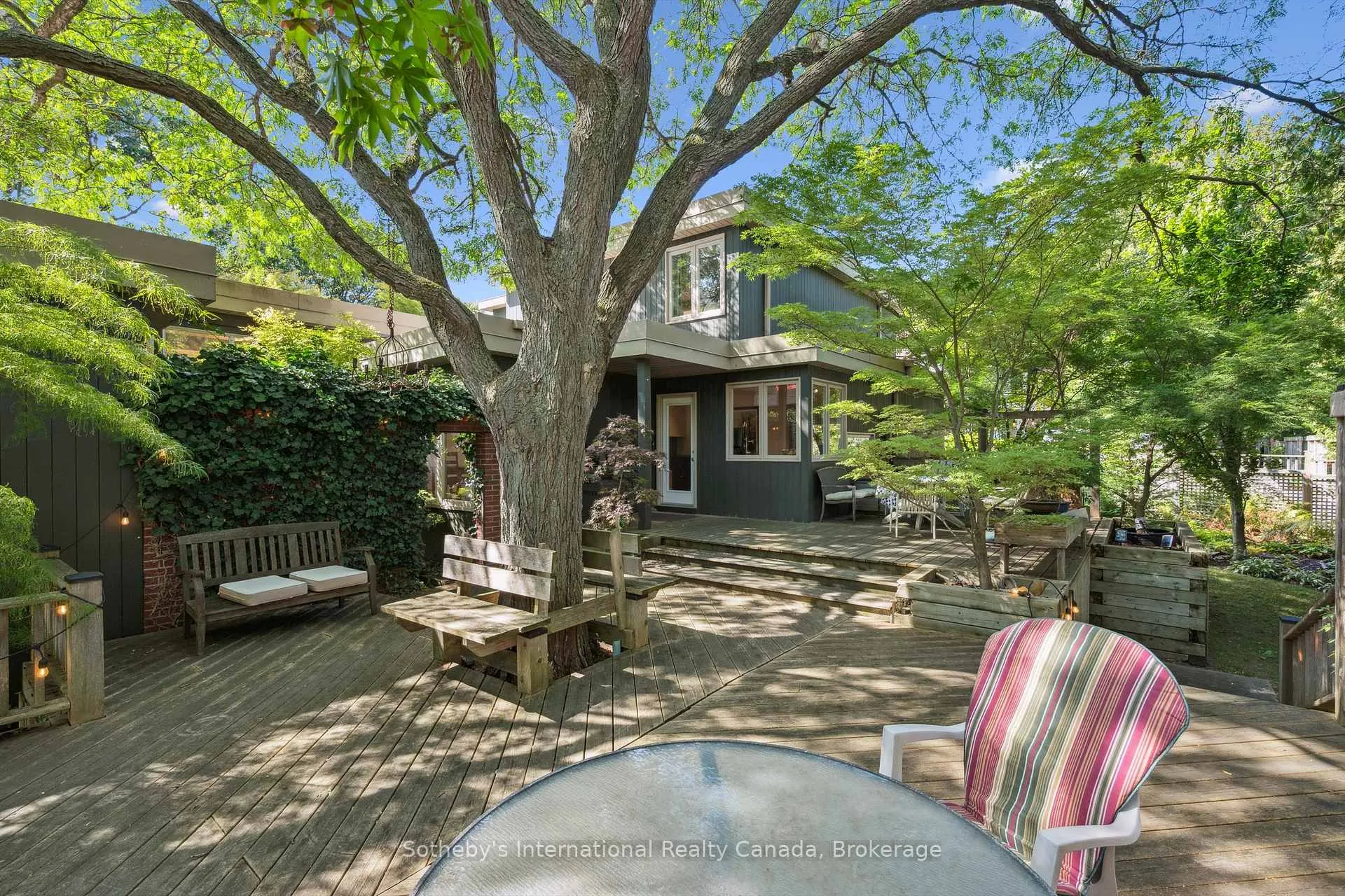 Photo 38 of 348 Browning Place, Waterloo, Beechwood — HOMEH