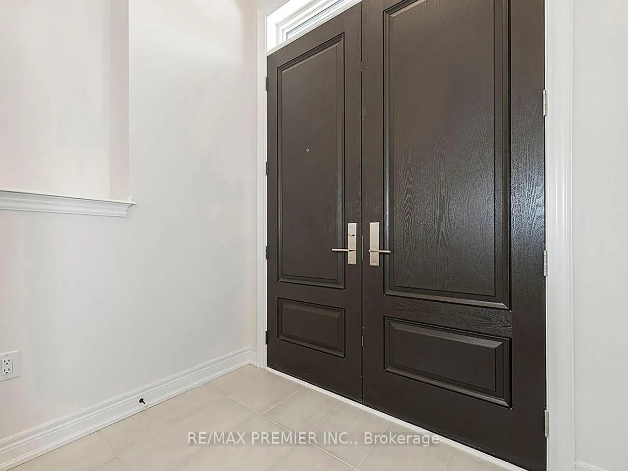 Photo 5 of 46 Gambetta Road, Vaughan, Vellore Village — HOMEH