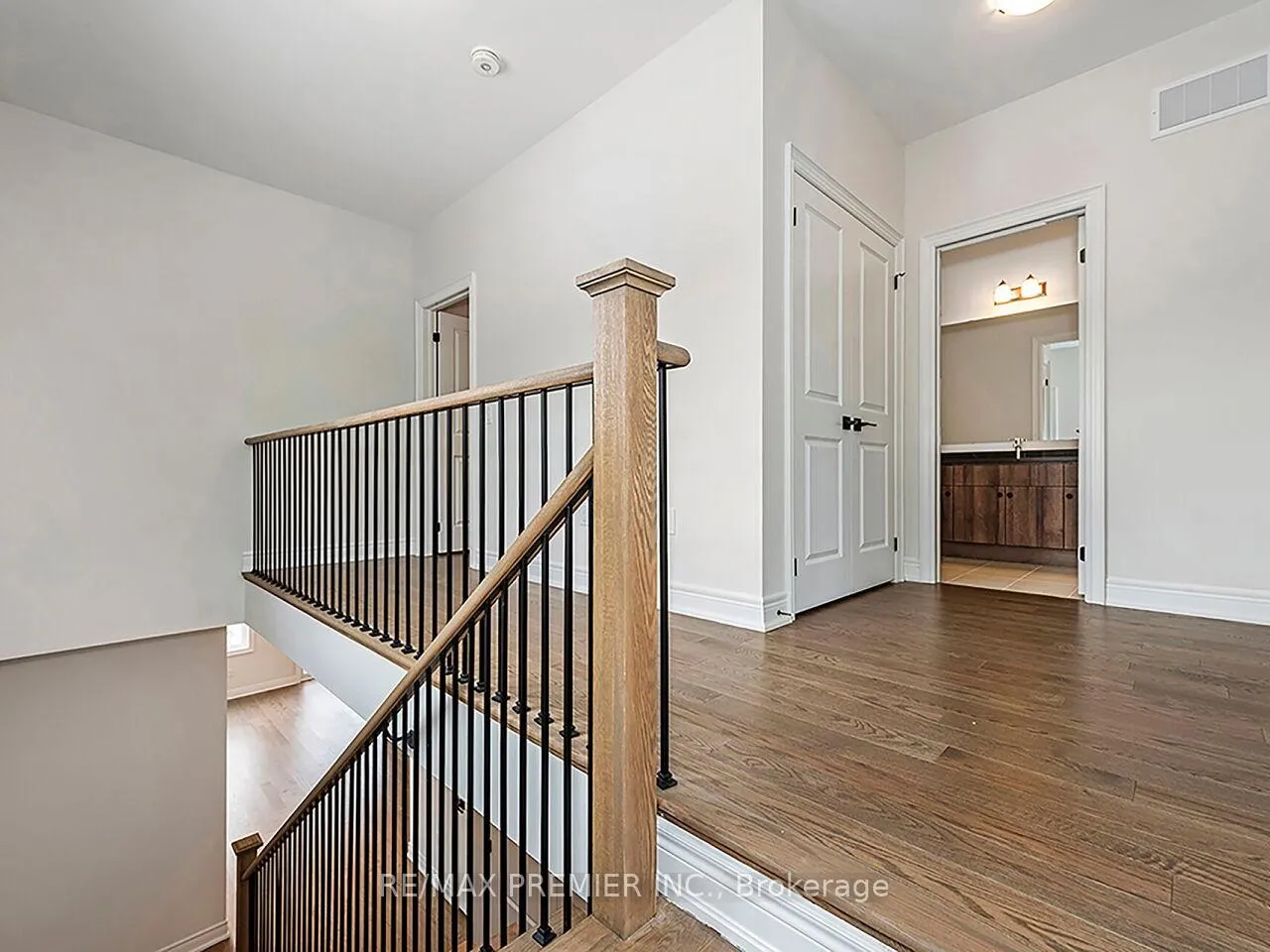 Photo 21 of 46 Gambetta Road, Vaughan, Vellore Village — HOMEH
