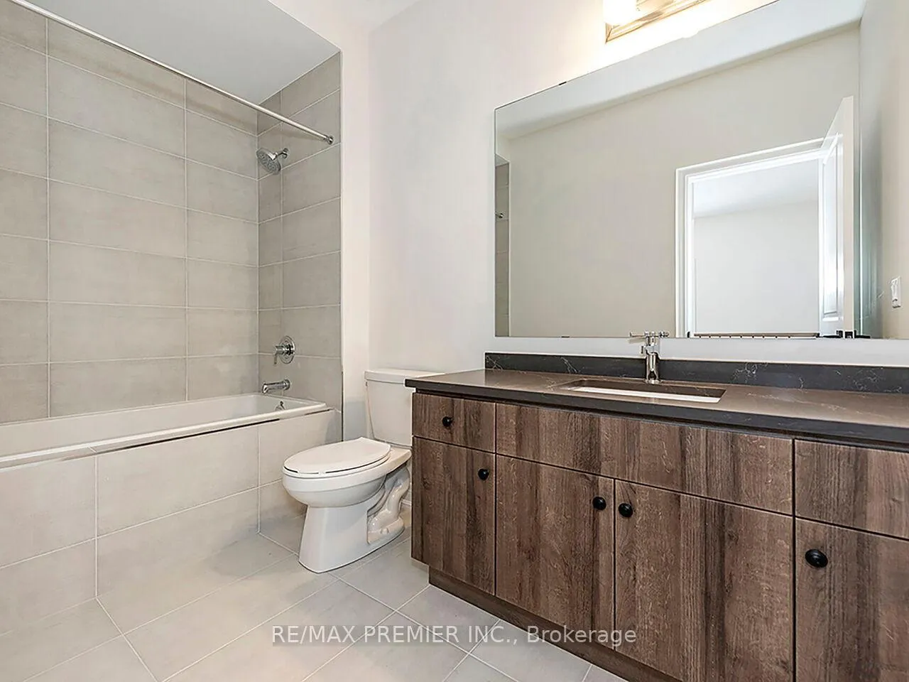 Photo 30 of 46 Gambetta Road, Vaughan, Vellore Village — HOMEH