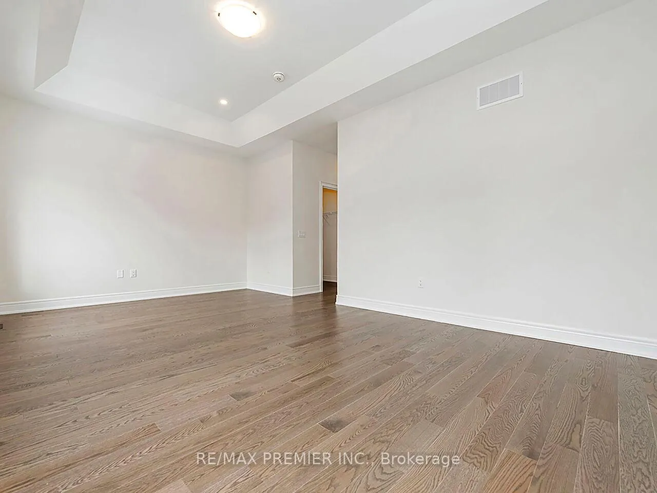 Photo 36 of 46 Gambetta Road, Vaughan, Vellore Village — HOMEH