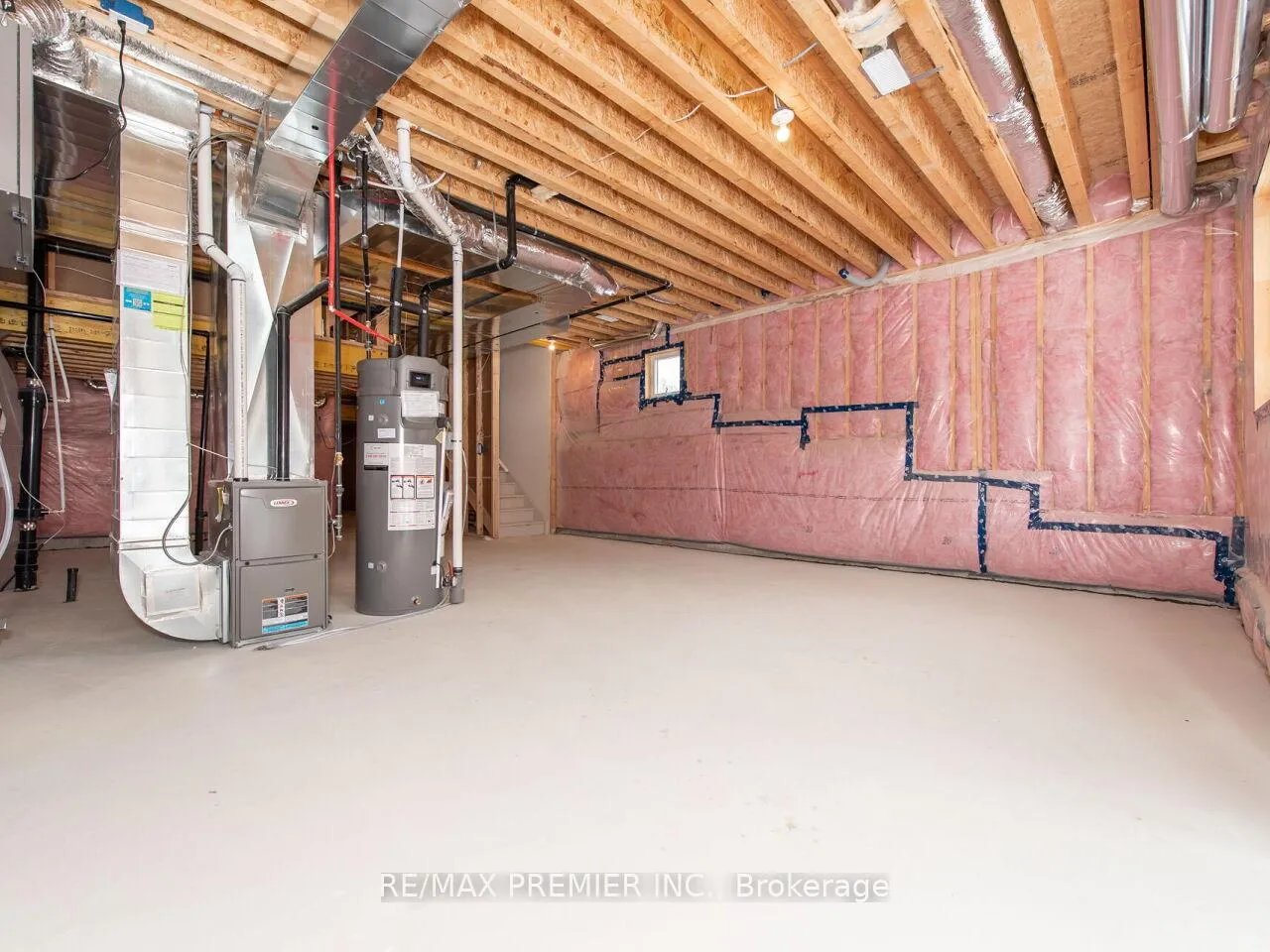 Photo 40 of 46 Gambetta Road, Vaughan, Vellore Village — HOMEH