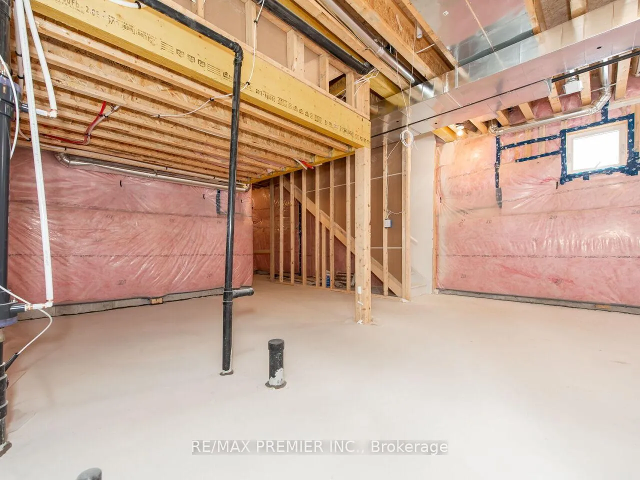 Photo 42 of 46 Gambetta Road, Vaughan, Vellore Village — HOMEH