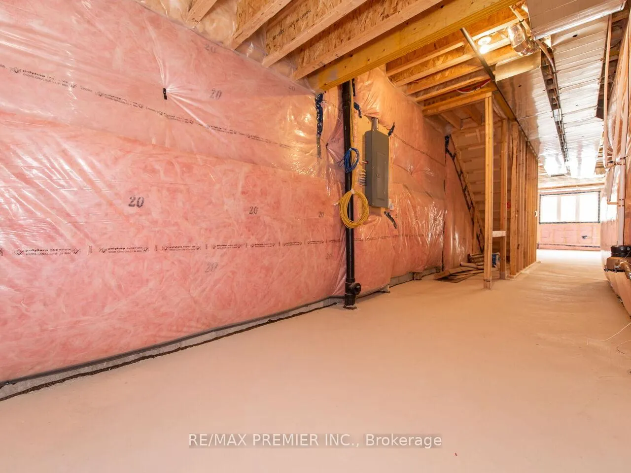 Photo 45 of 46 Gambetta Road, Vaughan, Vellore Village — HOMEH