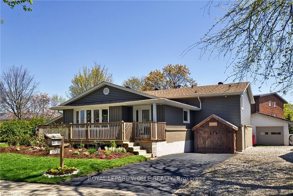 Photo 1 of 578 Mount Anne Drive, Waterloo — HOMEH