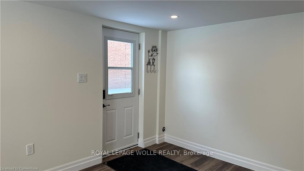 Photo 2 of 578 Mount Anne Drive, Waterloo — HOMEH