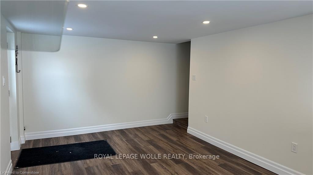 Photo 3 of 578 Mount Anne Drive, Waterloo — HOMEH
