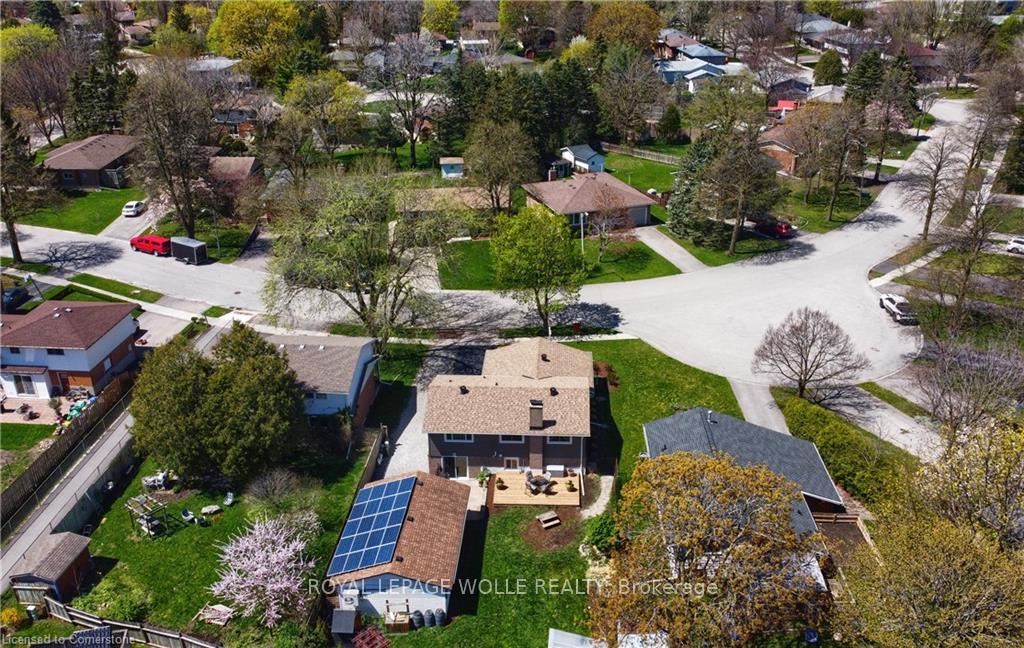 Photo 19 of 578 Mount Anne Drive, Waterloo — HOMEH