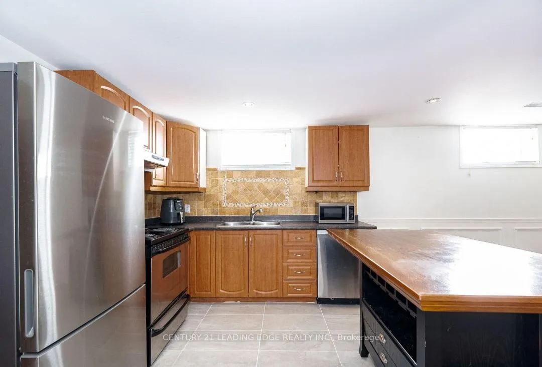 Photo 20 of Unit BSMT, 30 Foreht Crescent, Aurora, Aurora Heights — HOMEH