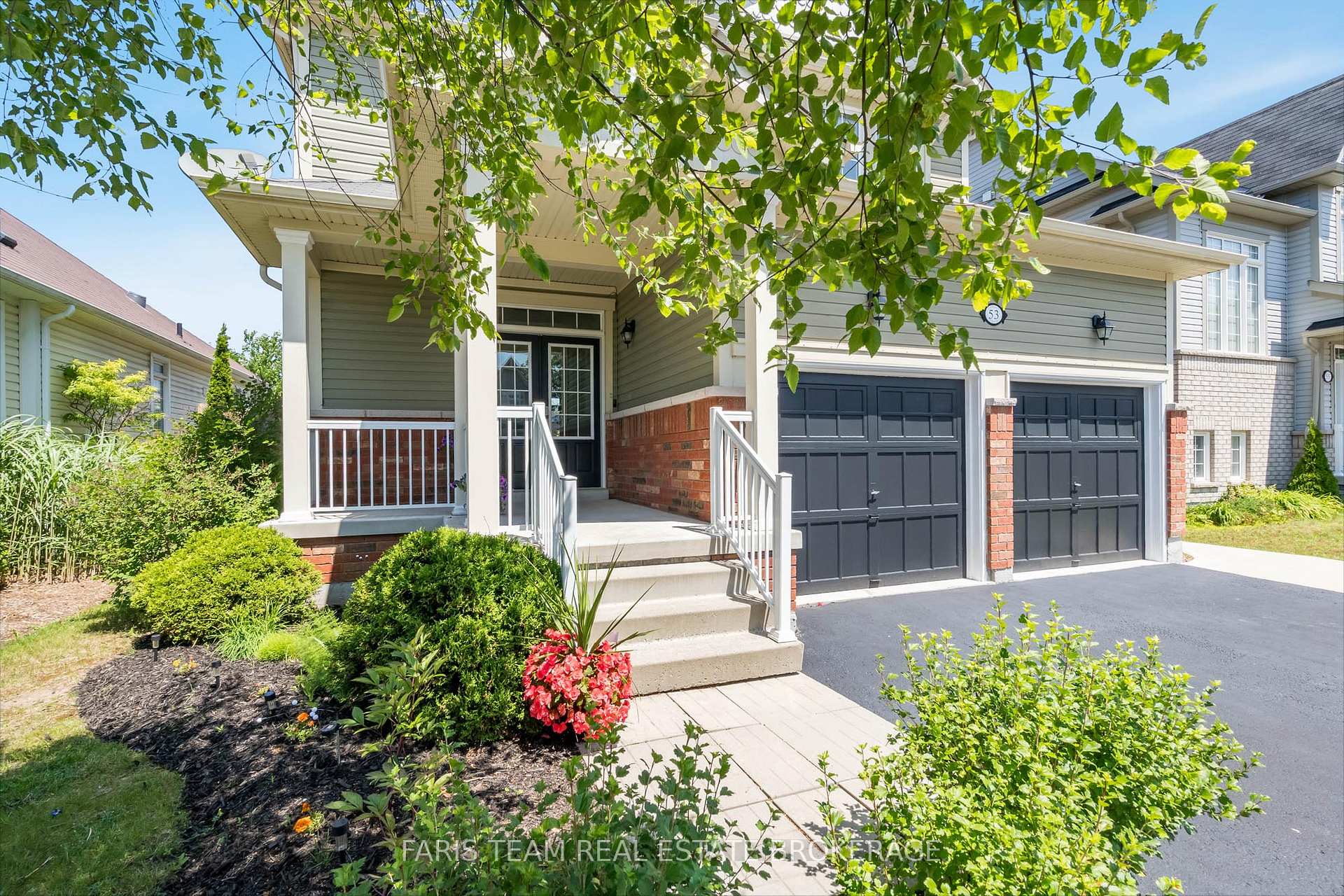 Photo 5 of 53 Christy Drive, Wasaga Beach — HOMEH