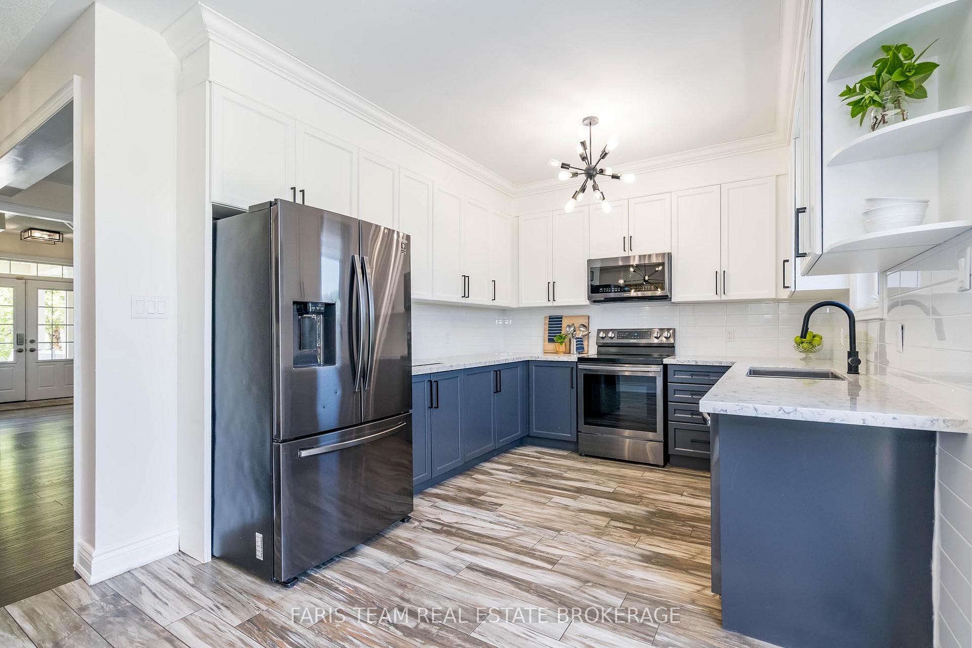 Photo 8 of 53 Christy Drive, Wasaga Beach — HOMEH