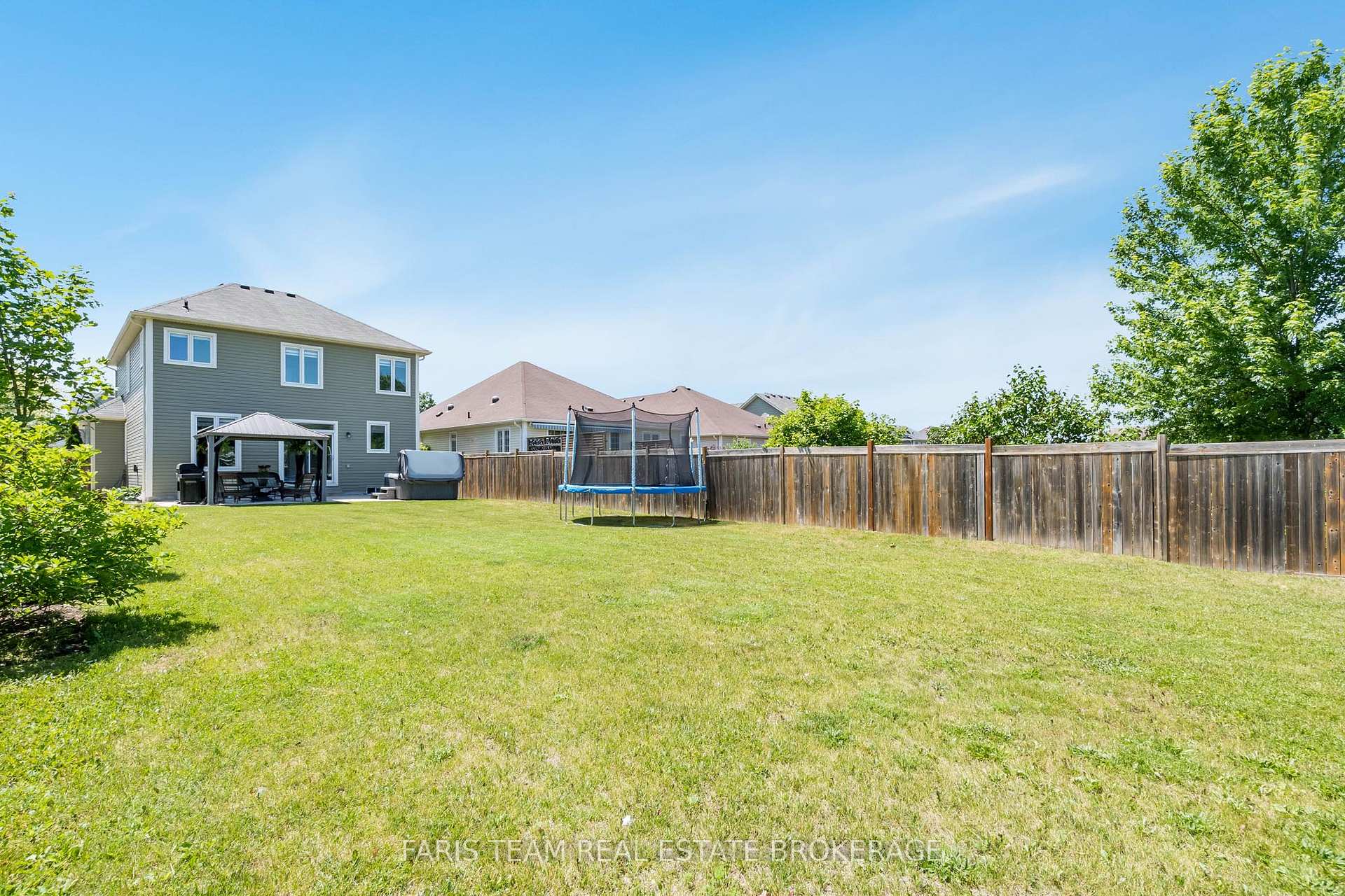 Photo 30 of 53 Christy Drive, Wasaga Beach — HOMEH