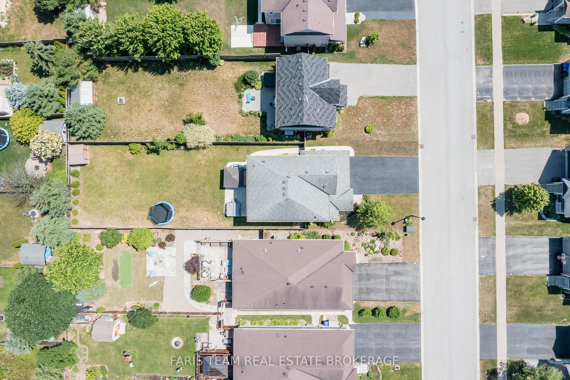 Photo 31 of 53 Christy Drive, Wasaga Beach — HOMEH