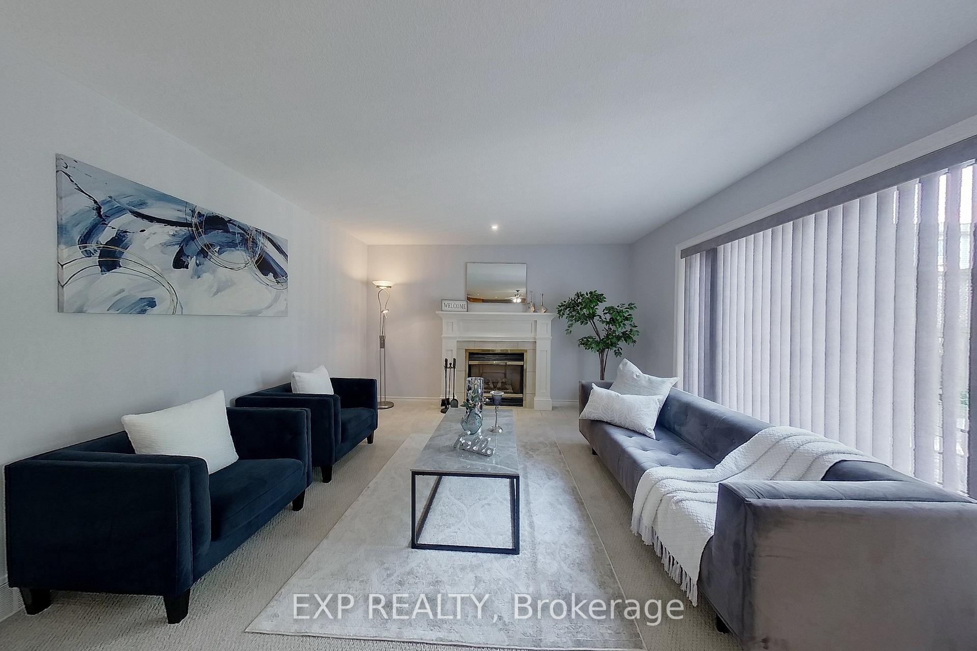 Photo 16 of 517 Buckingham Boulevard, Waterloo — HOMEH