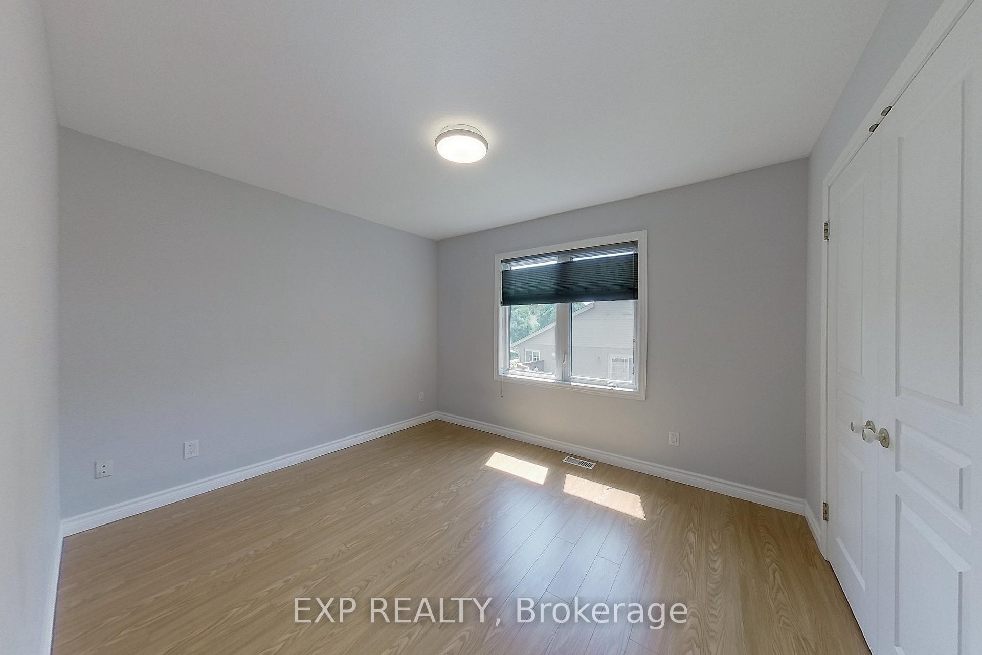 Photo 30 of 517 Buckingham Boulevard, Waterloo — HOMEH