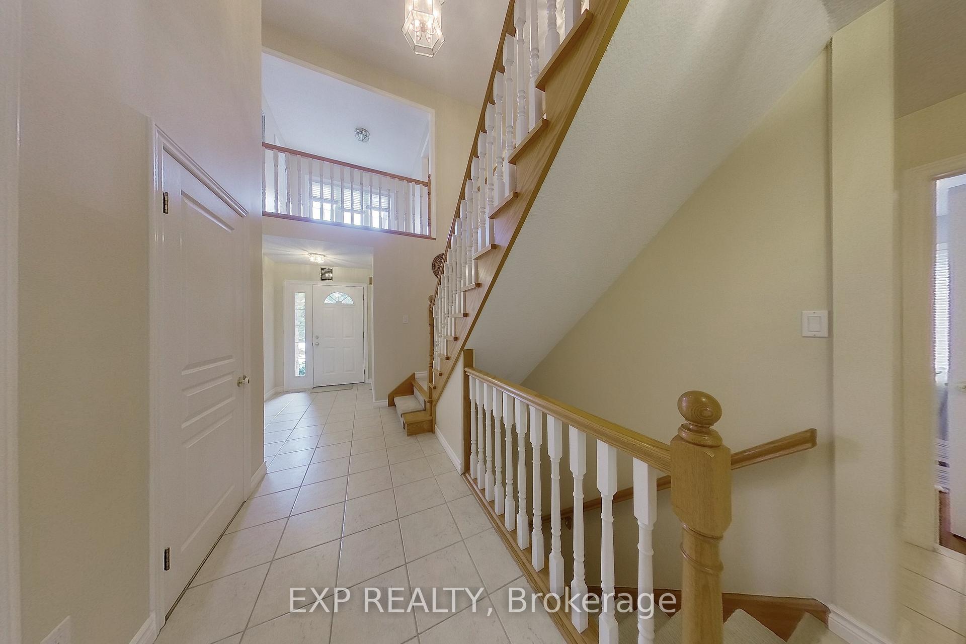 Photo 35 of 517 Buckingham Boulevard, Waterloo — HOMEH