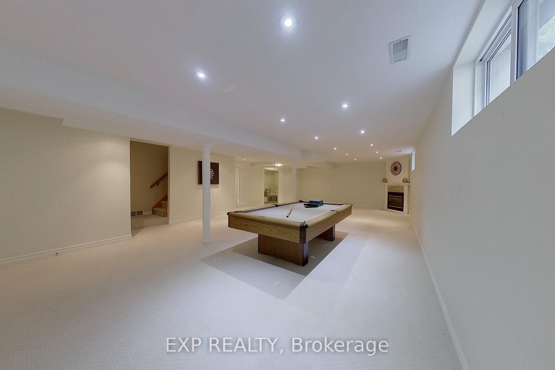 Photo 37 of 517 Buckingham Boulevard, Waterloo — HOMEH