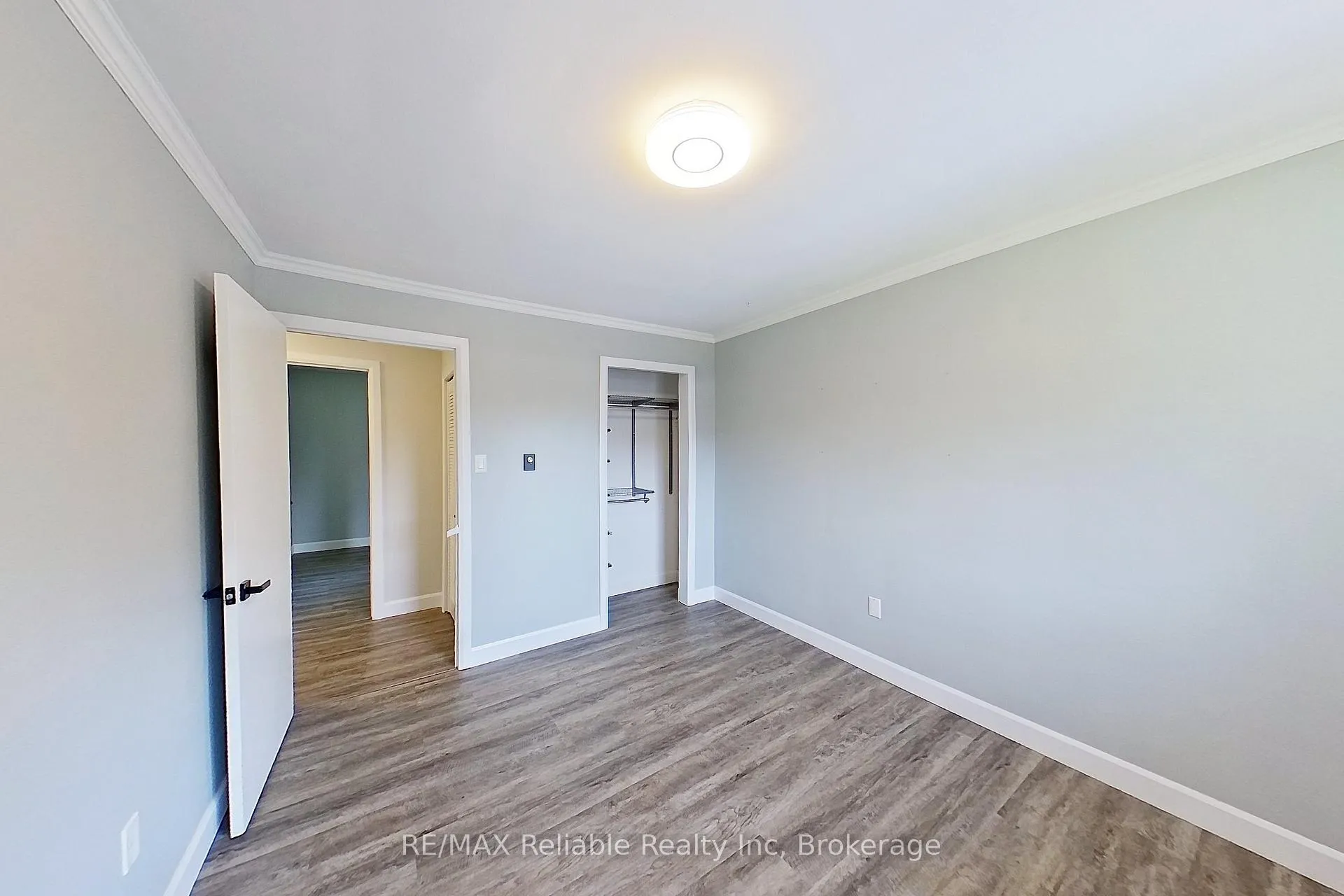 Photo 21 of 439 Queen Street E, Wellington North, Mount Forest — HOMEH