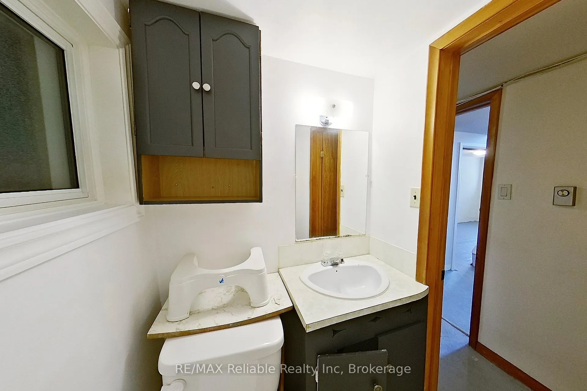 Photo 25 of 439 Queen Street E, Wellington North, Mount Forest — HOMEH