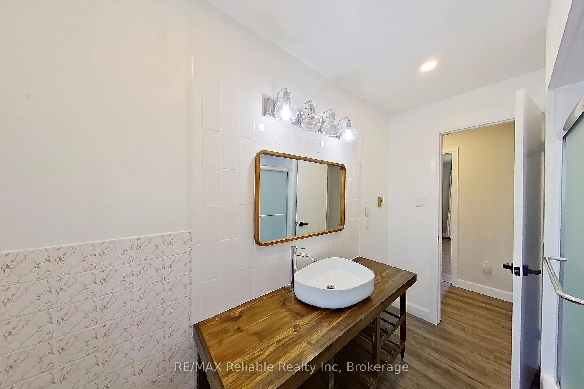 Photo 32 of 439 Queen Street E, Wellington North, Mount Forest — HOMEH